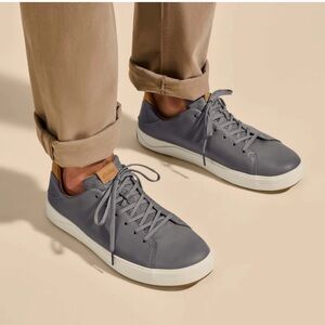 Olukai men’s waterproof sneakers like new